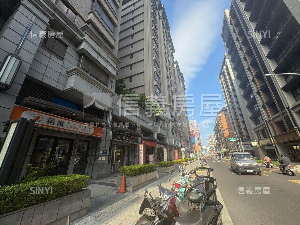 ★華江一品挑高稀有金店★房屋室內格局與周邊環境