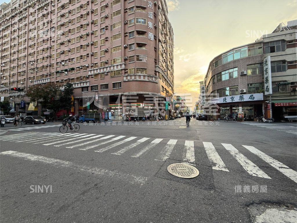 肉豆公邊間面寬五米金店房屋室內格局與周邊環境