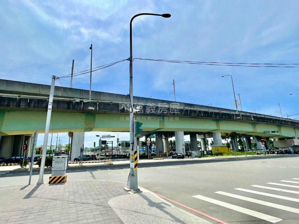 大華縱橫｜Ａ５高樓露台戶房屋室內格局與周邊環境