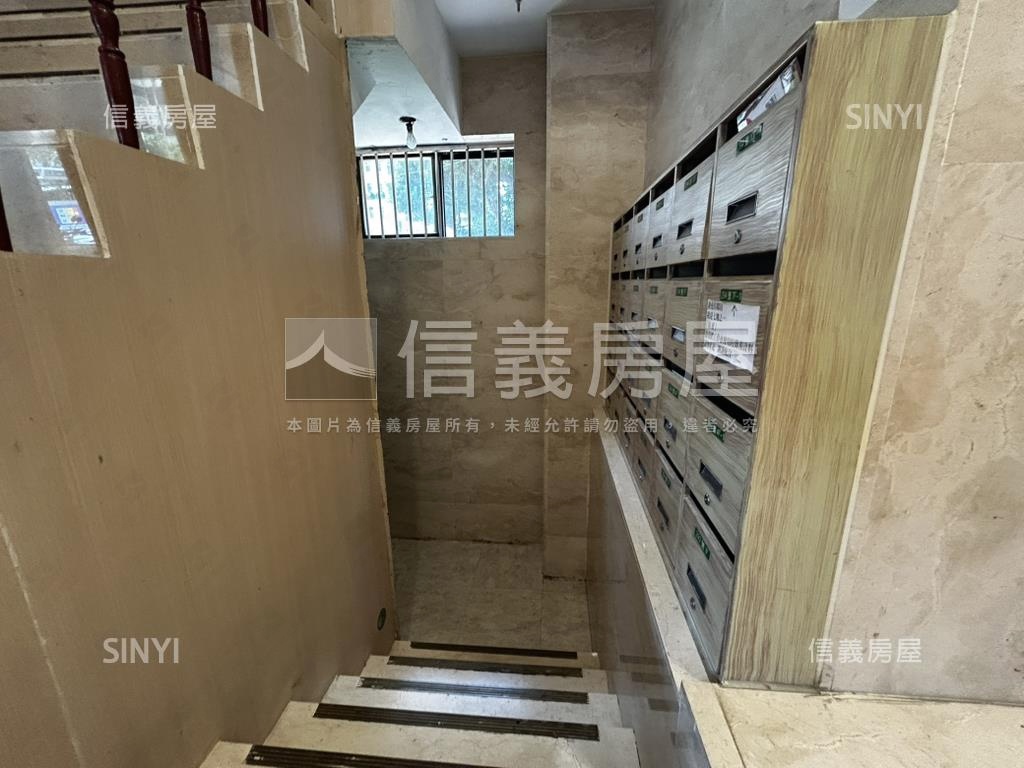 雙敦低總價雙併邊間戶房屋室內格局與周邊環境