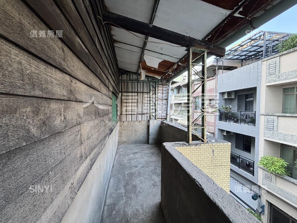 面寬透天‧近凱旋二聖站房屋室內格局與周邊環境