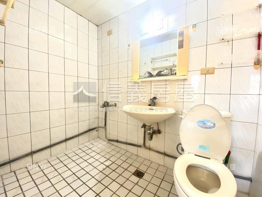 建興學區三房次頂樓華廈房屋室內格局與周邊環境