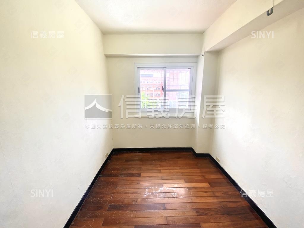 建興學區三房次頂樓華廈房屋室內格局與周邊環境