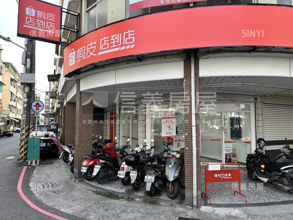 楠梓角窗黃金透店房屋室內格局與周邊環境