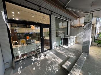 奇岩捷運店面珠寶盒