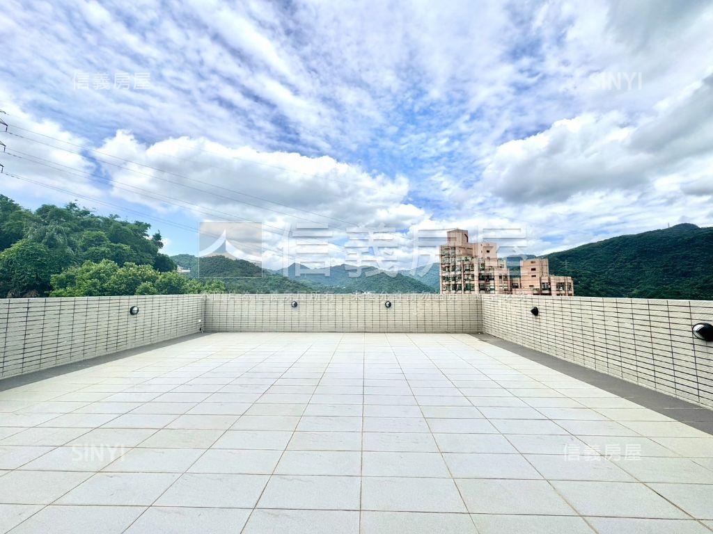 長春花園美景電梯別墅房屋室內格局與周邊環境