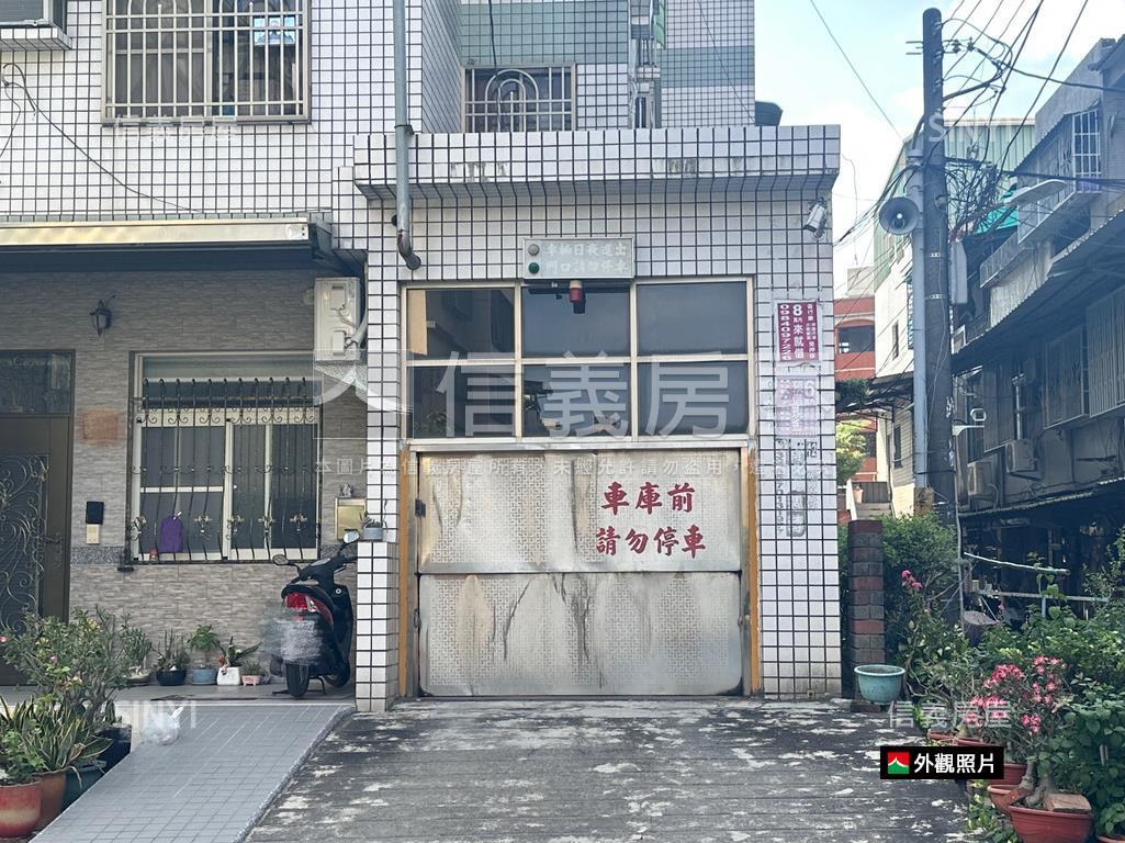 近鳳山國中大四房機上美宅房屋室內格局與周邊環境