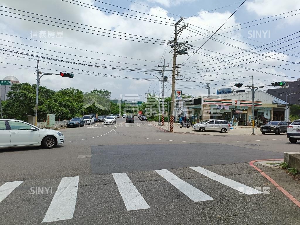 專任森之妍小資美宅附平車房屋室內格局與周邊環境