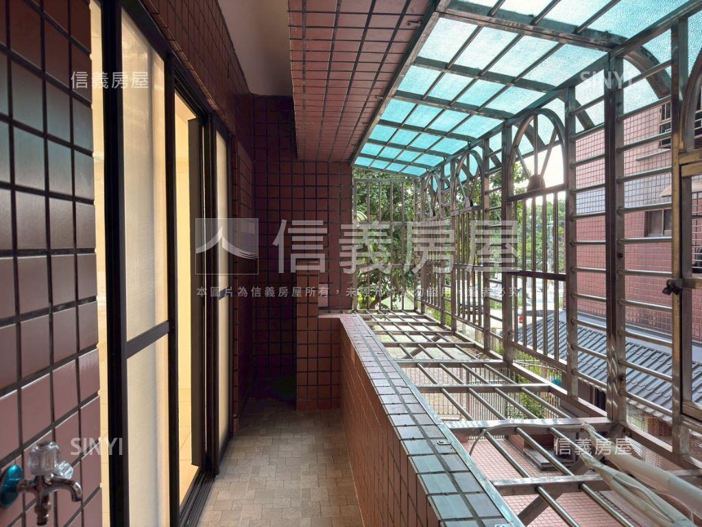 鴻禧優美兩房房屋室內格局與周邊環境