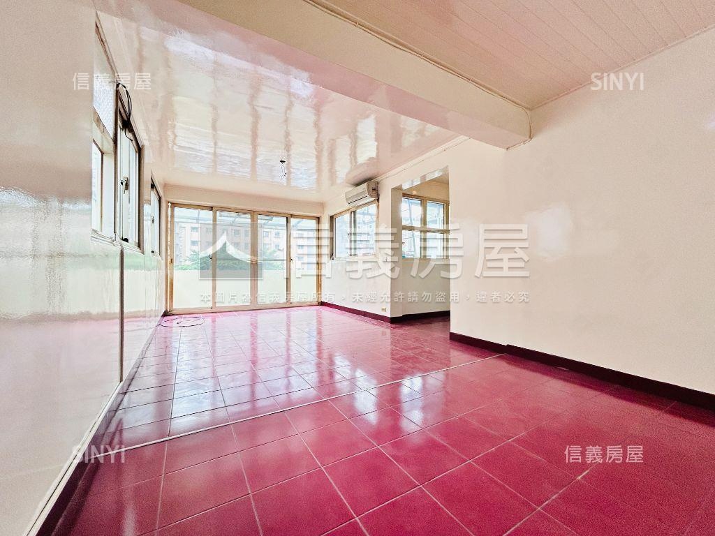藝文蛋黃學區透天別墅房屋室內格局與周邊環境