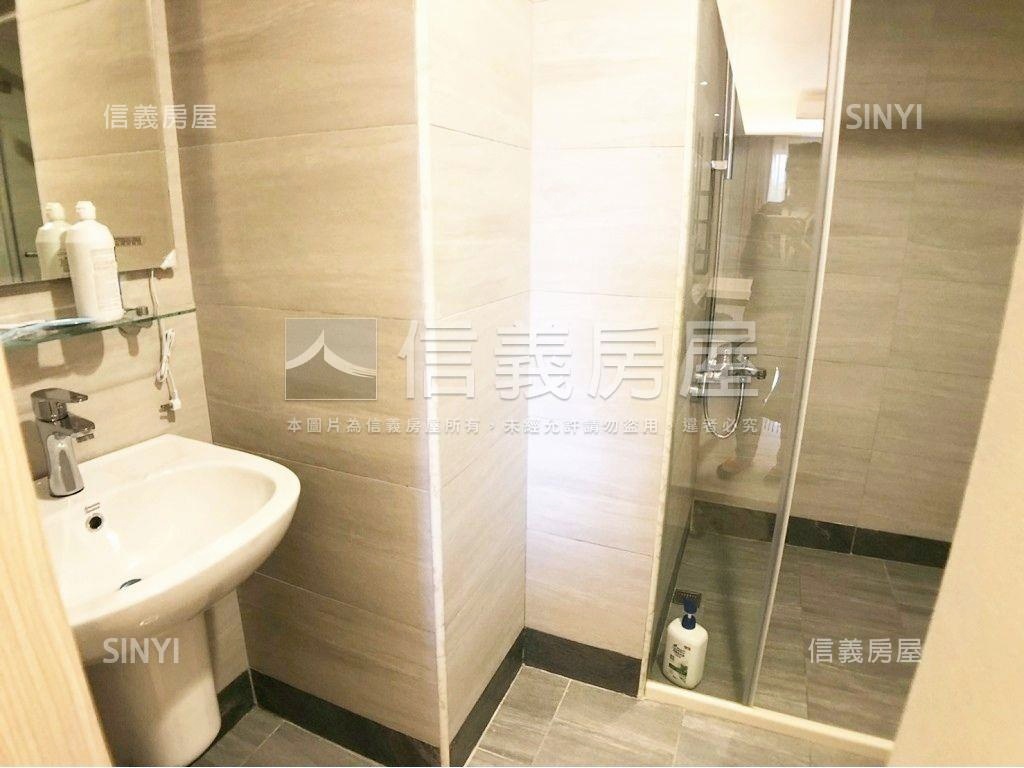 益翔青庭明亮三房房屋室內格局與周邊環境