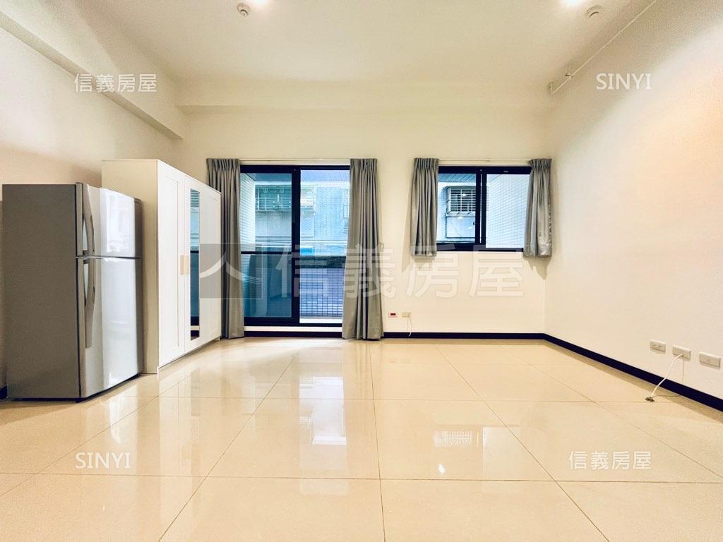 台北市信義區 新接 基泰世貿 總價3180萬 立即了解更多資訊