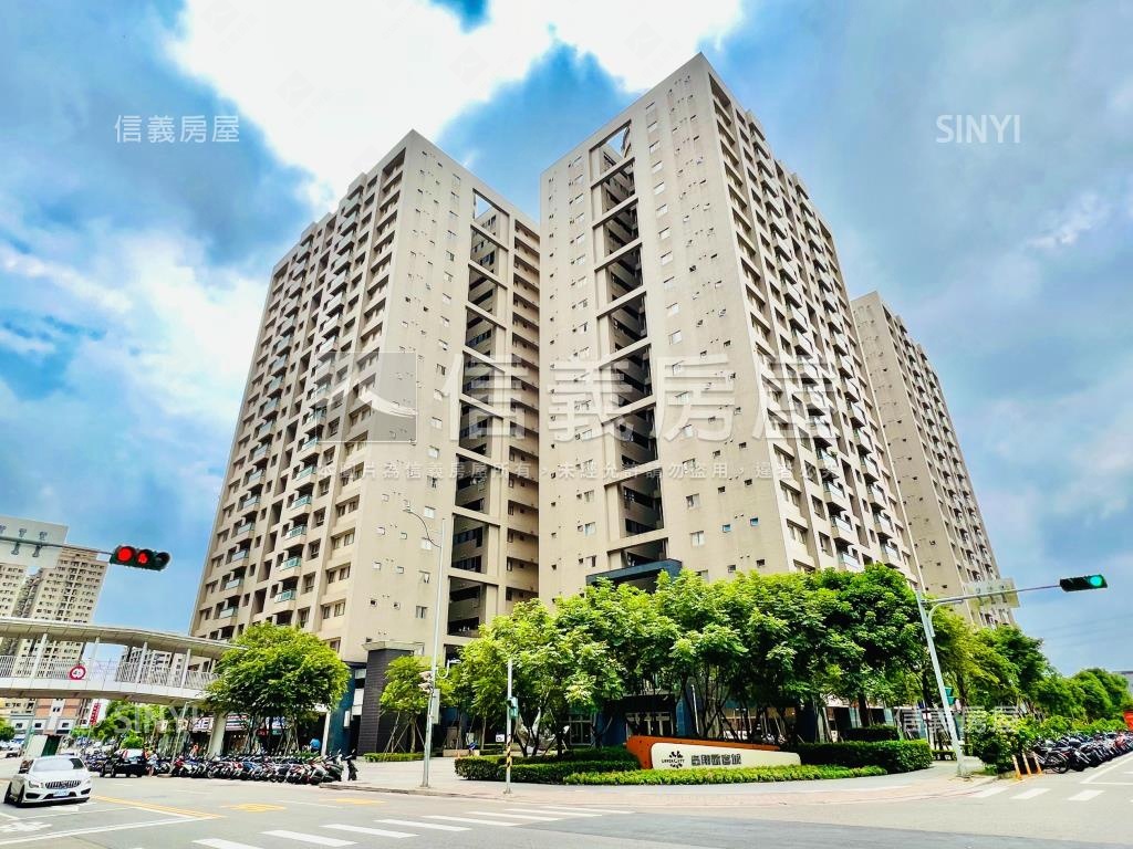 Ａ７皇翔高樓邊間三房車位房屋室內格局與周邊環境
