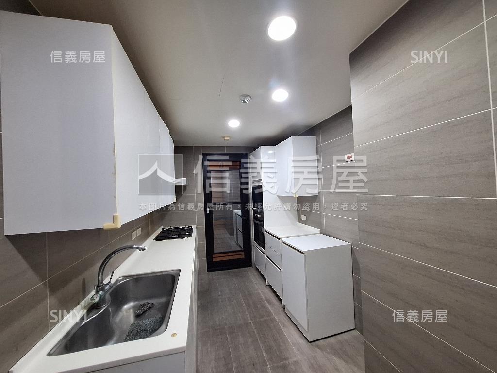 景美馥麗第四房車房屋室內格局與周邊環境