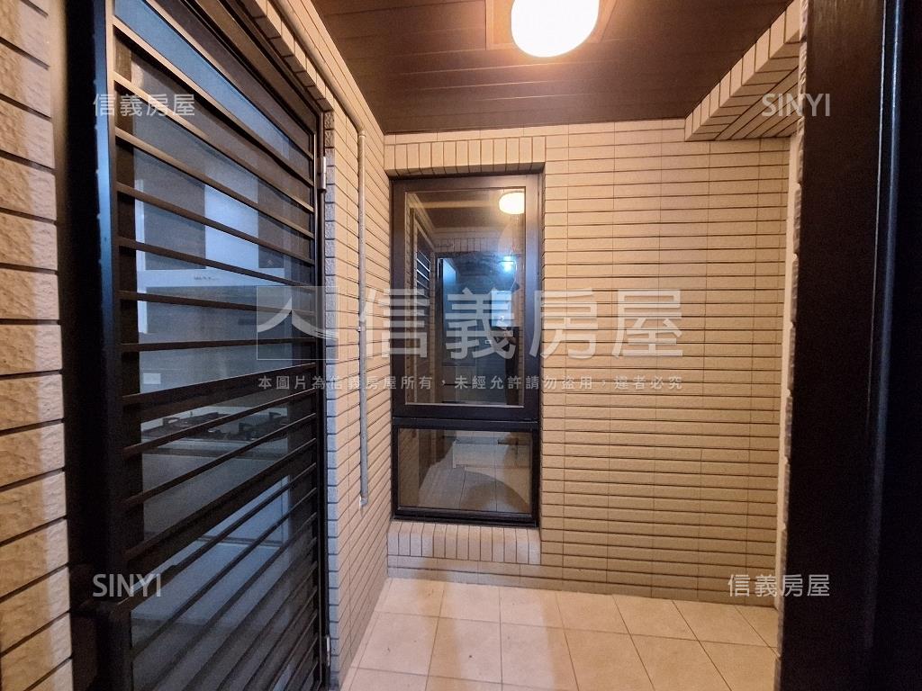 景美馥麗第四房車房屋室內格局與周邊環境