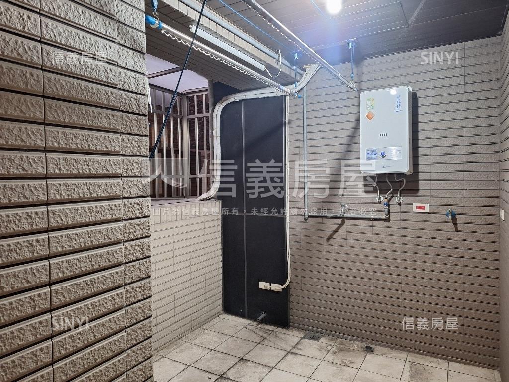 景美馥麗第四房車房屋室內格局與周邊環境