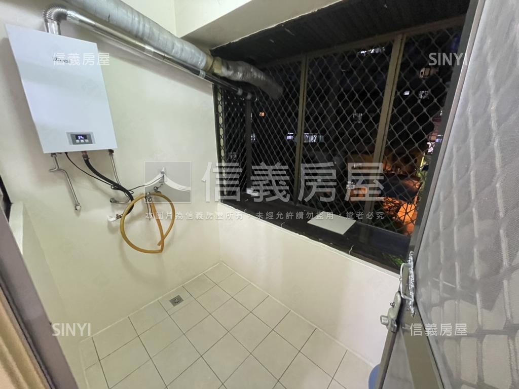華陽市場旁三房美華廈房屋室內格局與周邊環境