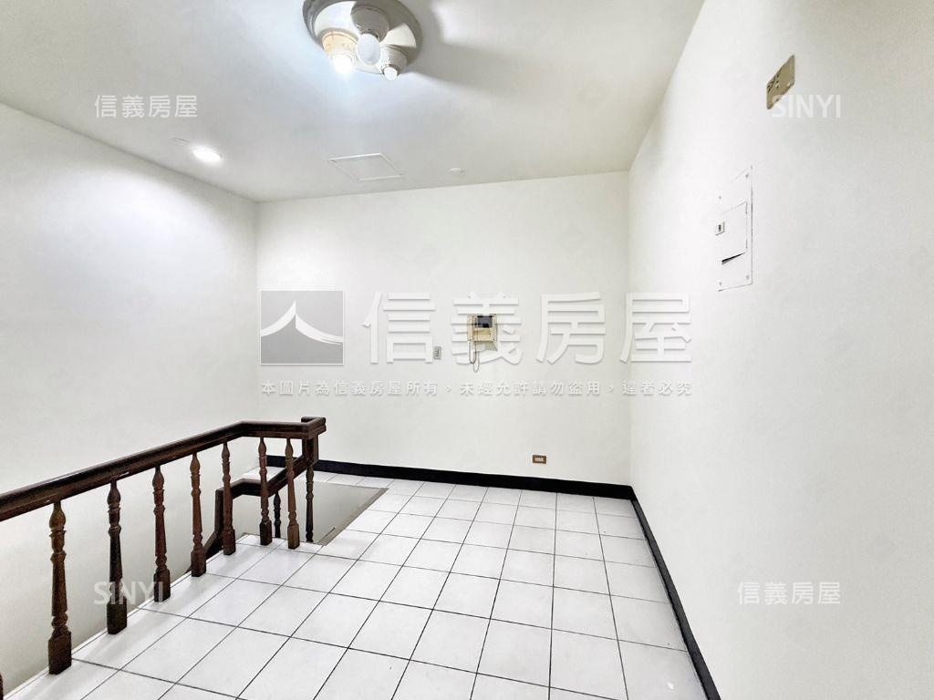 稀有關渡大國１＋２樓房屋室內格局與周邊環境