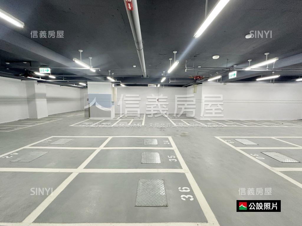 金鎂。邊間捷運兩房車位房屋室內格局與周邊環境