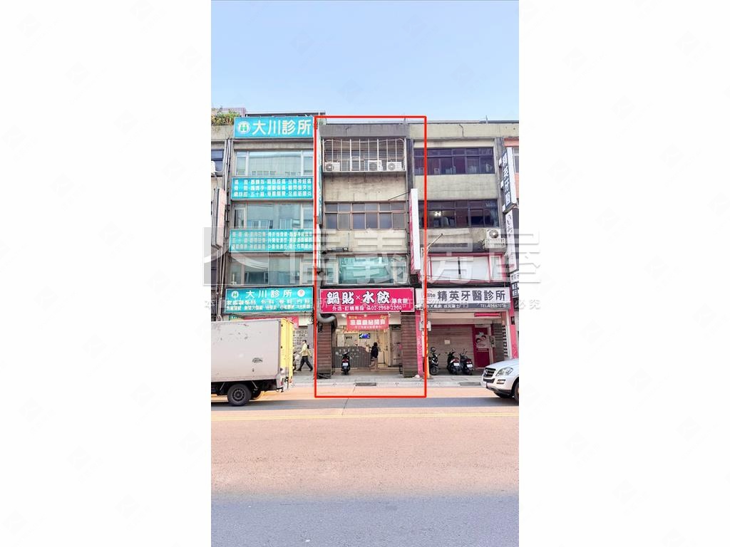 正中山路透天店面房屋室內格局與周邊環境