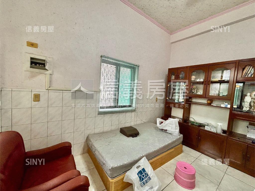 後昌商圈邊間美透天房屋室內格局與周邊環境