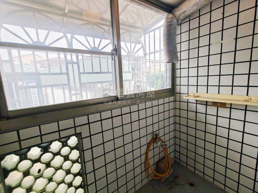 強！近軟體園區ＣＰ兩房房屋室內格局與周邊環境