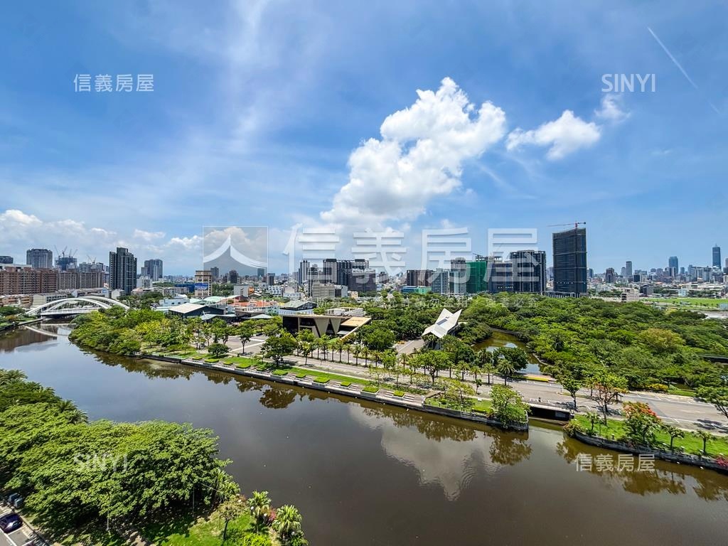 精緻愛河景觀雙車豪邸房屋室內格局與周邊環境