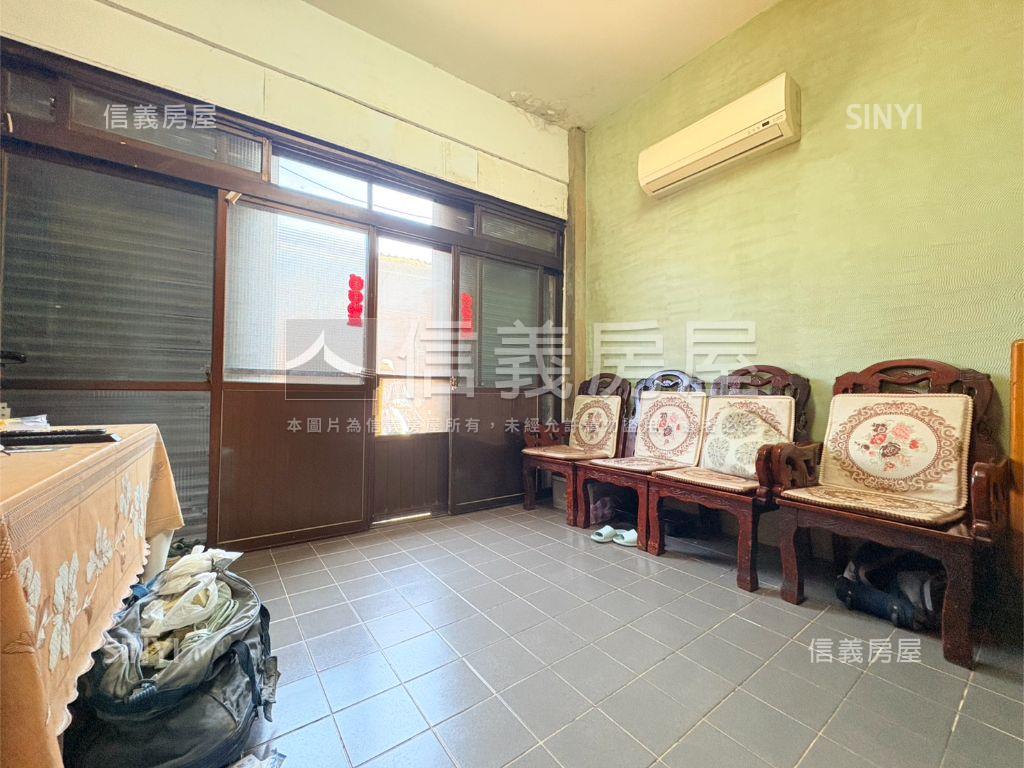 稀有關渡捷運站旁透天房屋室內格局與周邊環境