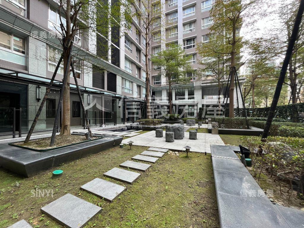 柏悅高樓美景套房車位房屋室內格局與周邊環境