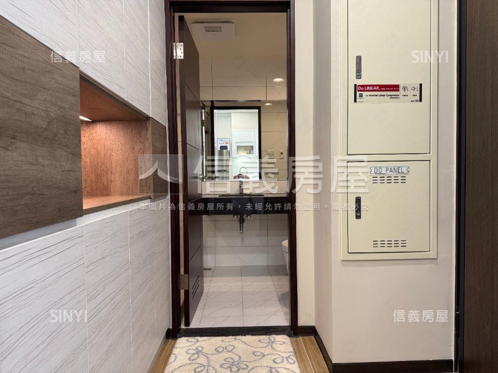 灣岸河邊貴族房屋室內格局與周邊環境