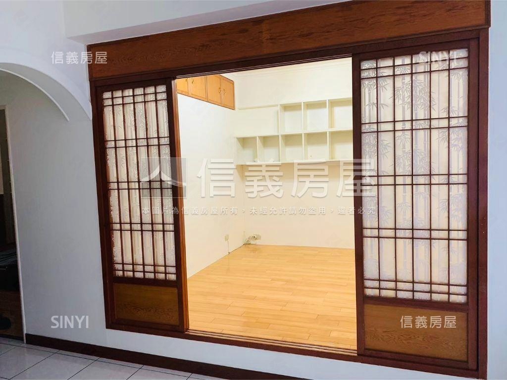 重陽富貴三房平面車位房屋室內格局與周邊環境