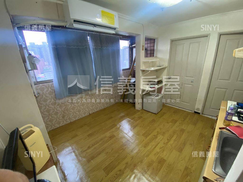 大山圓精美電梯兩房房屋室內格局與周邊環境