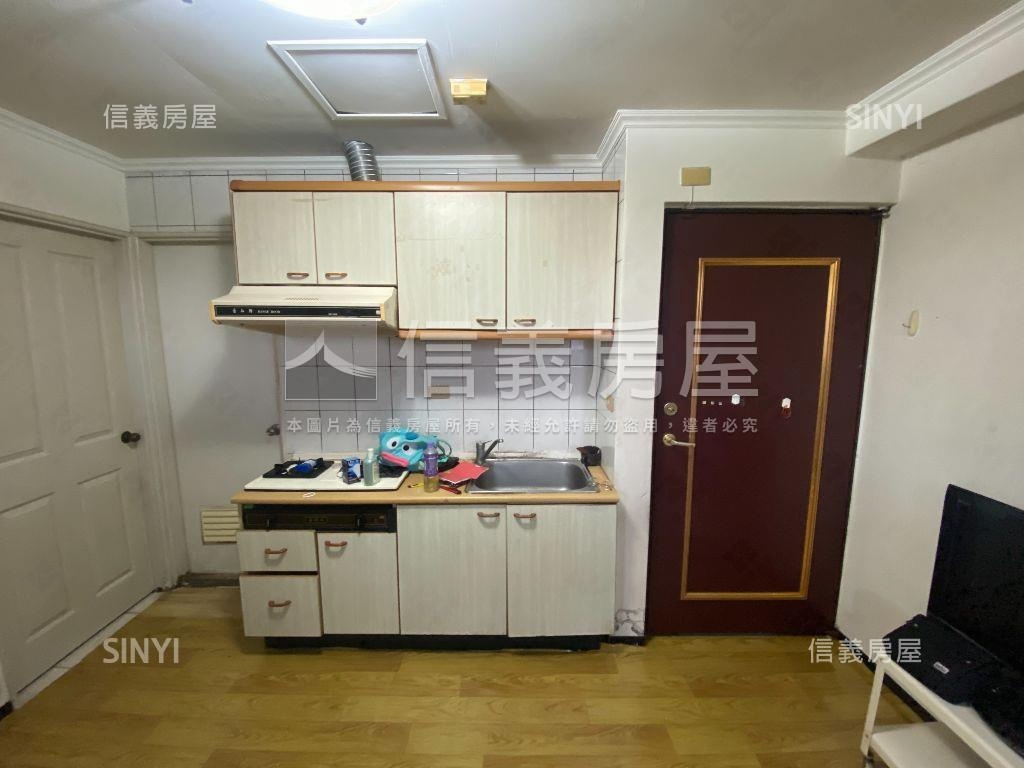 大山圓精美電梯兩房房屋室內格局與周邊環境