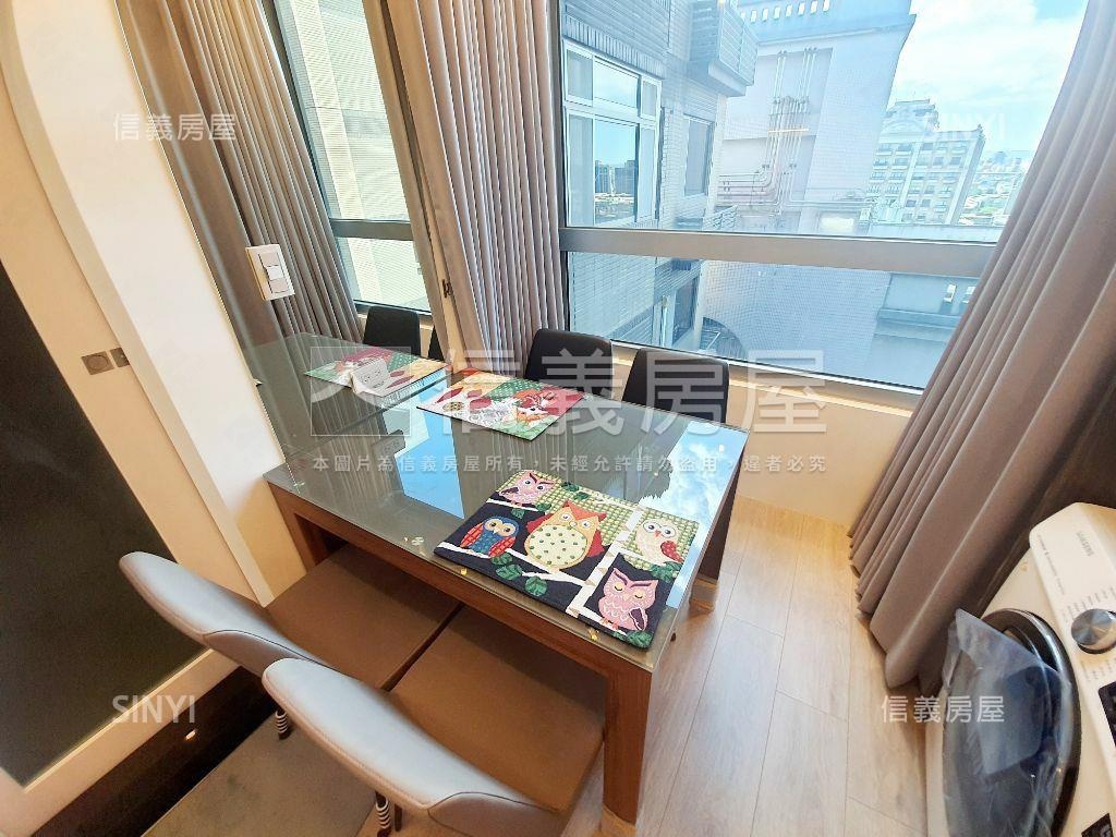 專任鎮金殿高樓美裝潢房屋室內格局與周邊環境