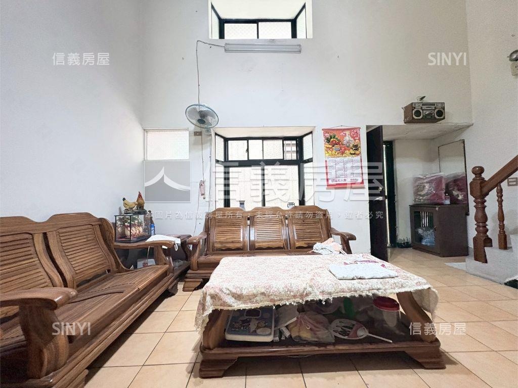 田園新貌３房美宅房屋室內格局與周邊環境