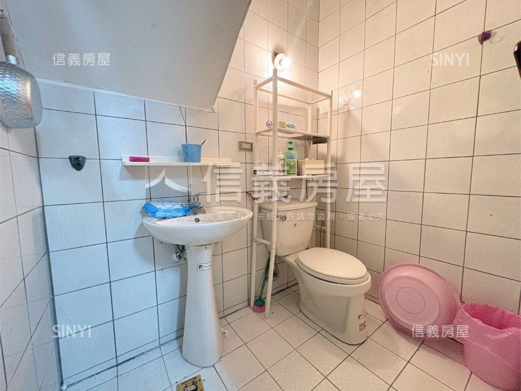 田園新貌３房美宅房屋室內格局與周邊環境