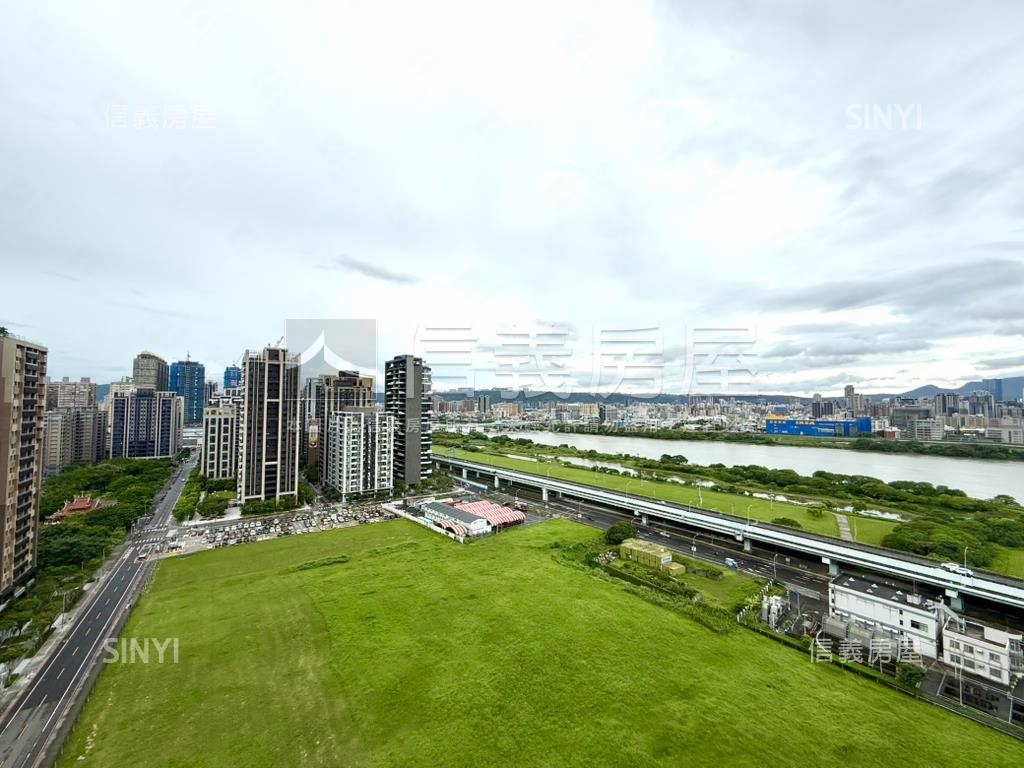 專約北側類獨戶高樓河景房房屋室內格局與周邊環境
