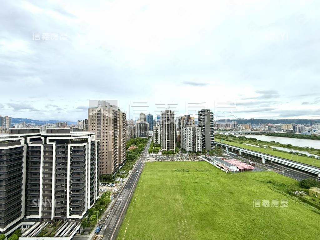 專約北側類獨戶高樓河景房房屋室內格局與周邊環境