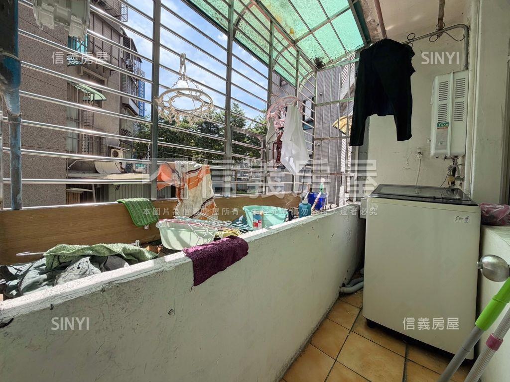 中興街３房豪爽美寓房屋室內格局與周邊環境