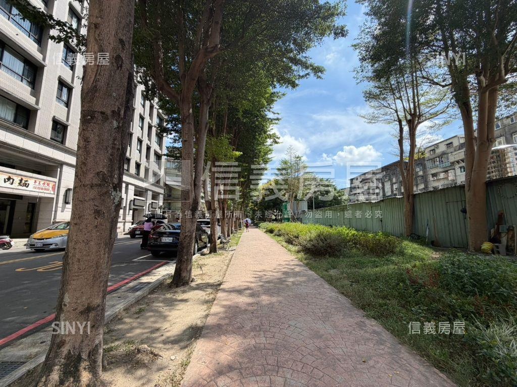 中興街３房豪爽美寓房屋室內格局與周邊環境