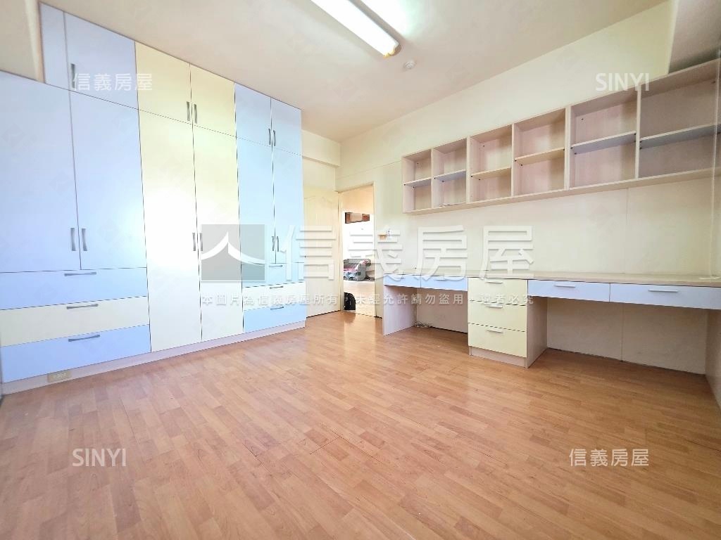 大觀園高樓４房車位房屋室內格局與周邊環境