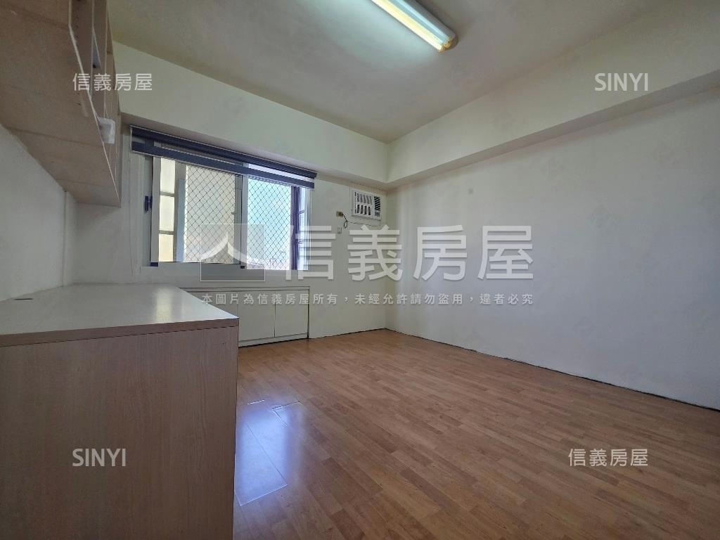 大觀園高樓４房車位房屋室內格局與周邊環境