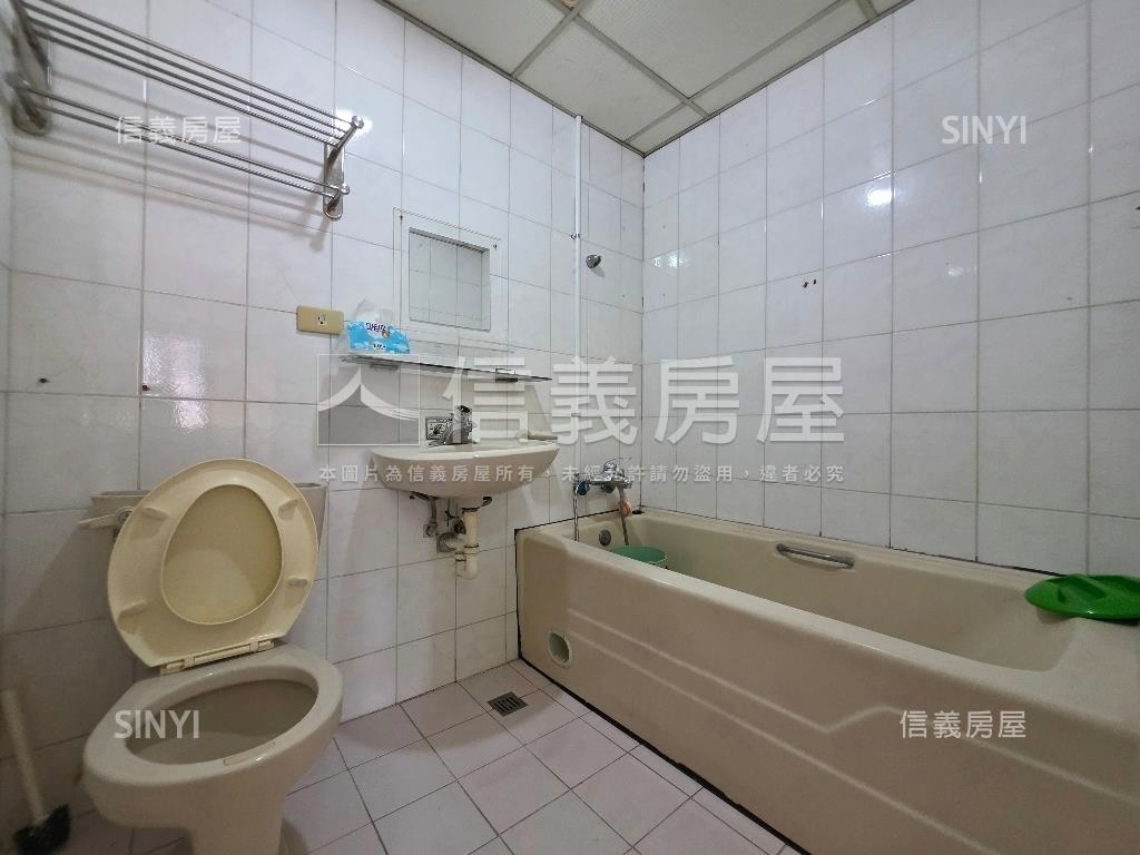 大觀園高樓４房車位房屋室內格局與周邊環境