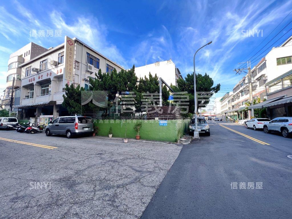 南屯優質角間店面房屋室內格局與周邊環境