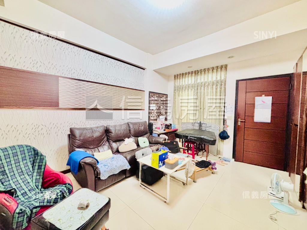 仁武優質面寬七米透天房屋室內格局與周邊環境