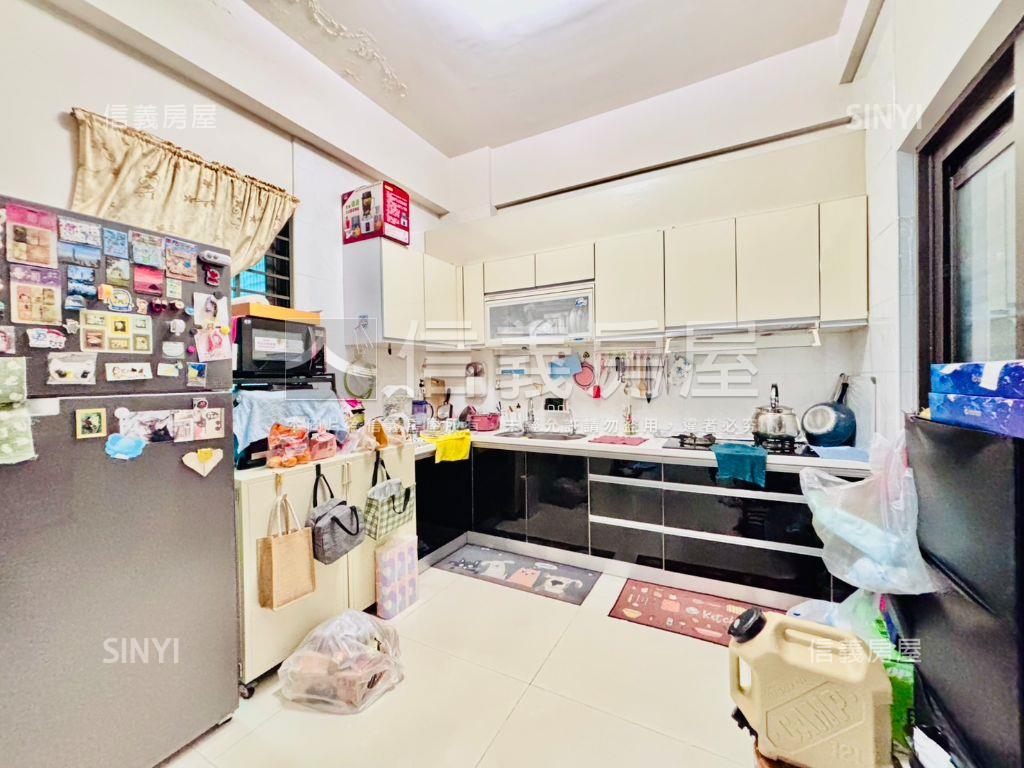 仁武優質面寬七米透天房屋室內格局與周邊環境