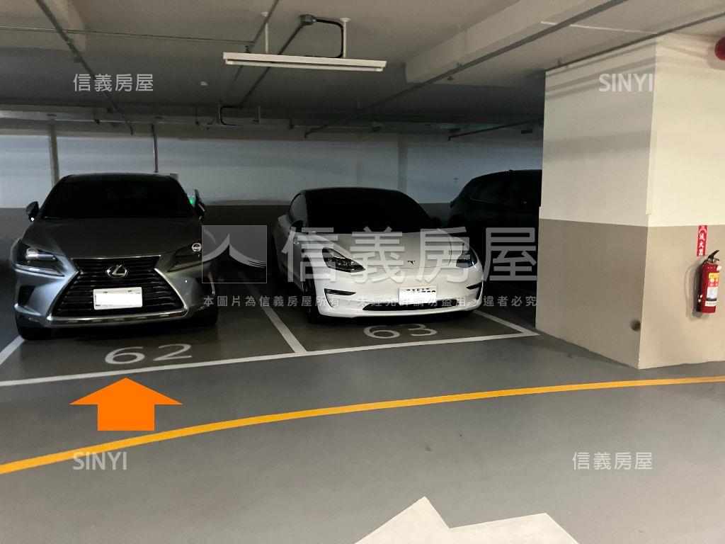 帝凡內高樓美居附雙平車房屋室內格局與周邊環境