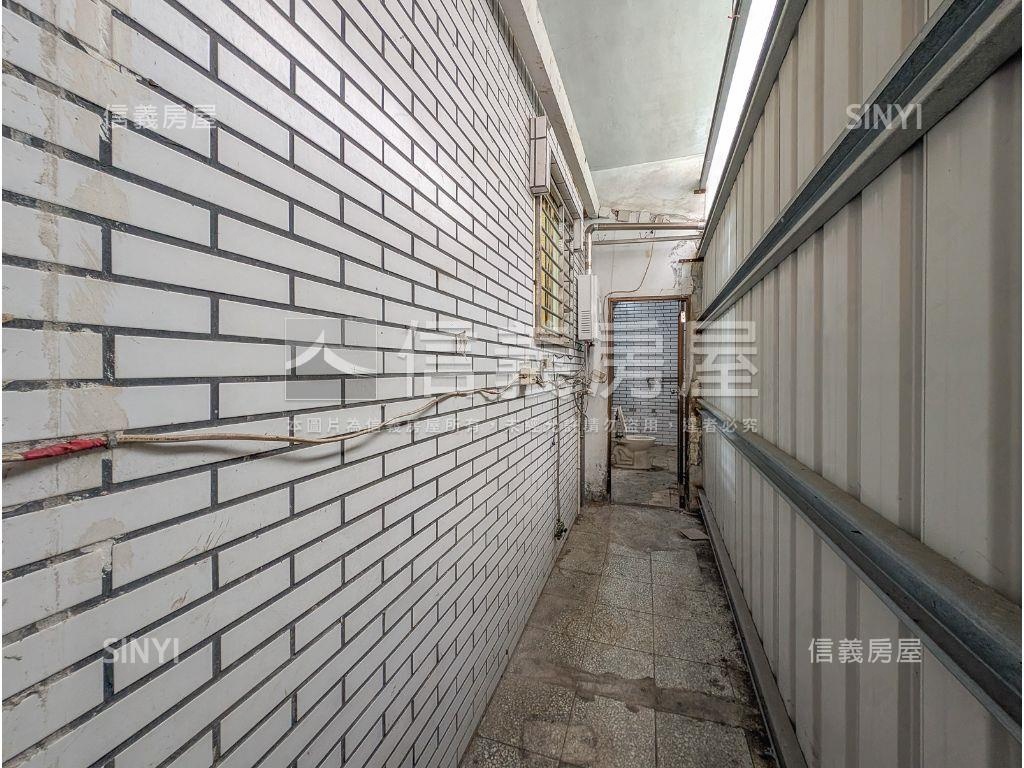 員山路機能孝親一樓房屋室內格局與周邊環境