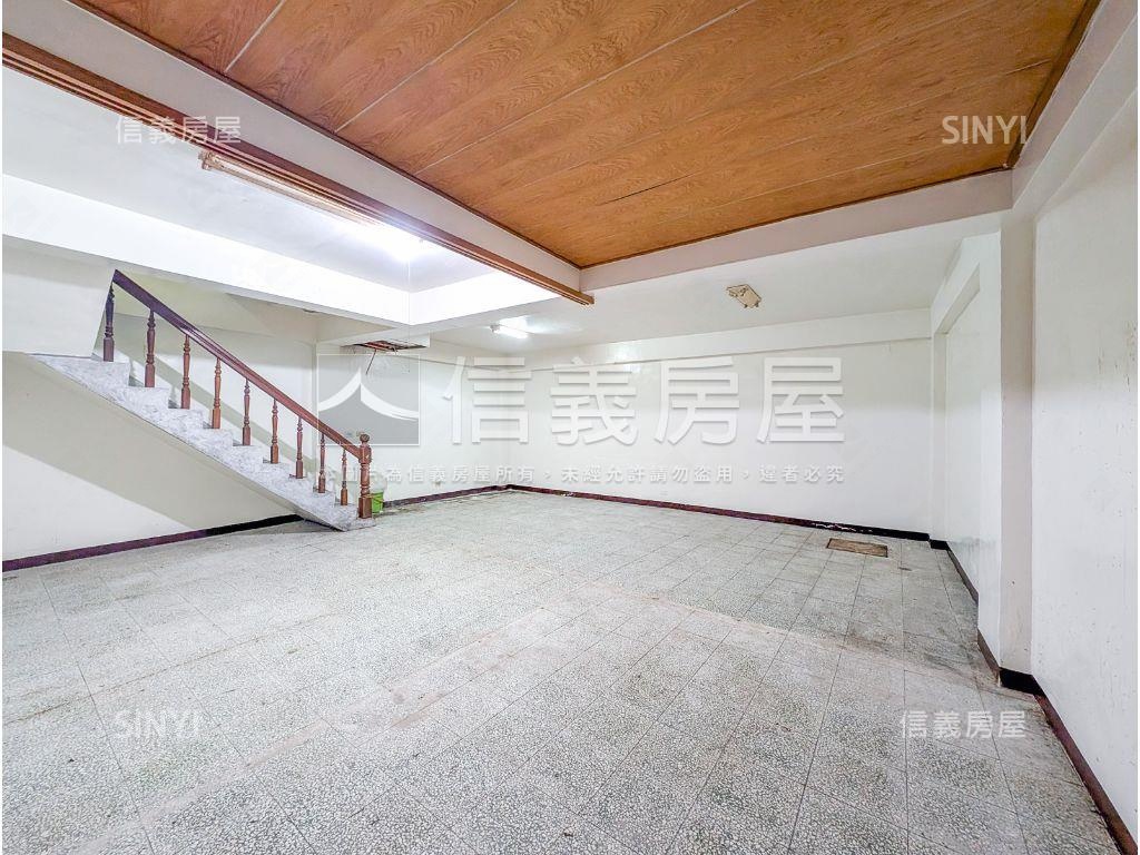 員山路機能孝親一樓房屋室內格局與周邊環境