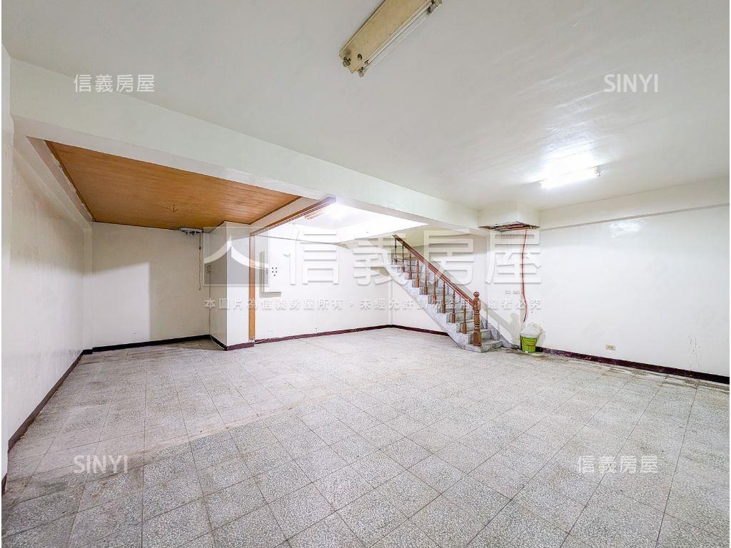 員山路機能孝親一樓房屋室內格局與周邊環境